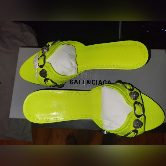 Balenciaga Cagole Mules - Picture 4 of 7